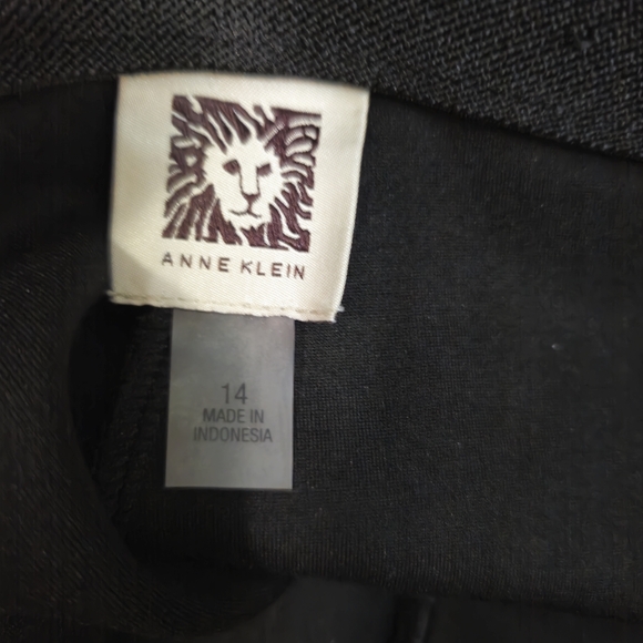 Anne Klein Skinny Compression Dress Pants - Picture 2 of 8